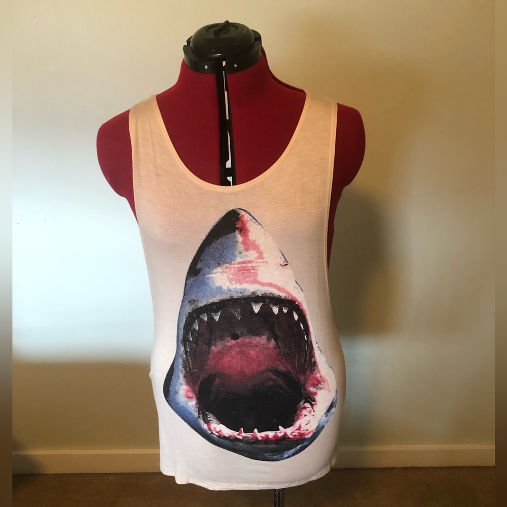 Shark backless tank top